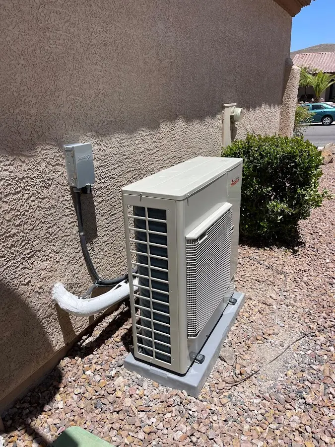 Residential air conditioning condenser unit in Dry Run